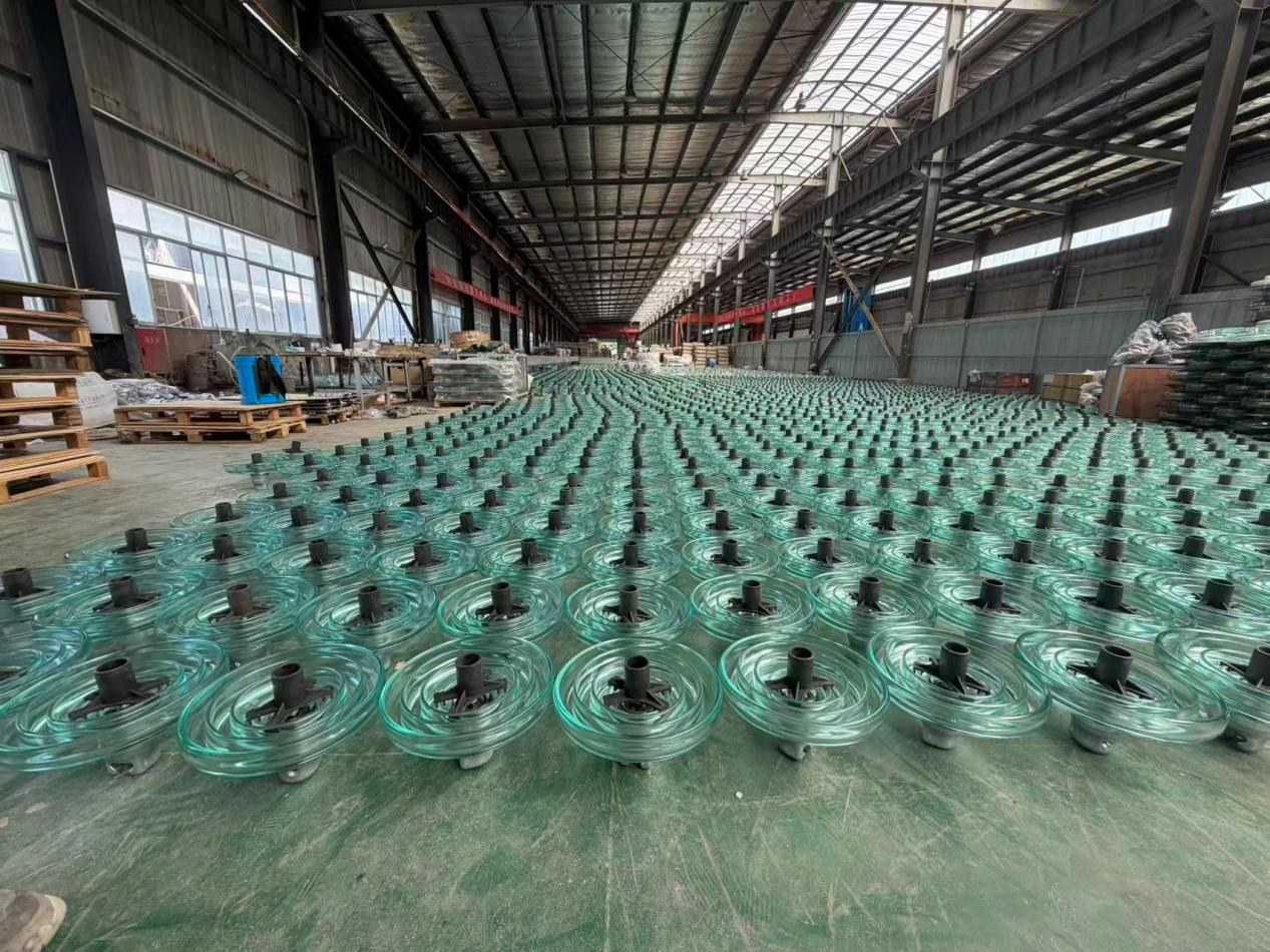 Insulator Types and Their Functions